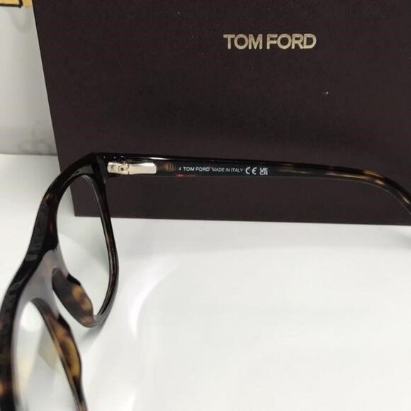 Tom Ford TF5895-B 052 Dark Havana Square Eyeglasses NEW - Picture 3 of 13